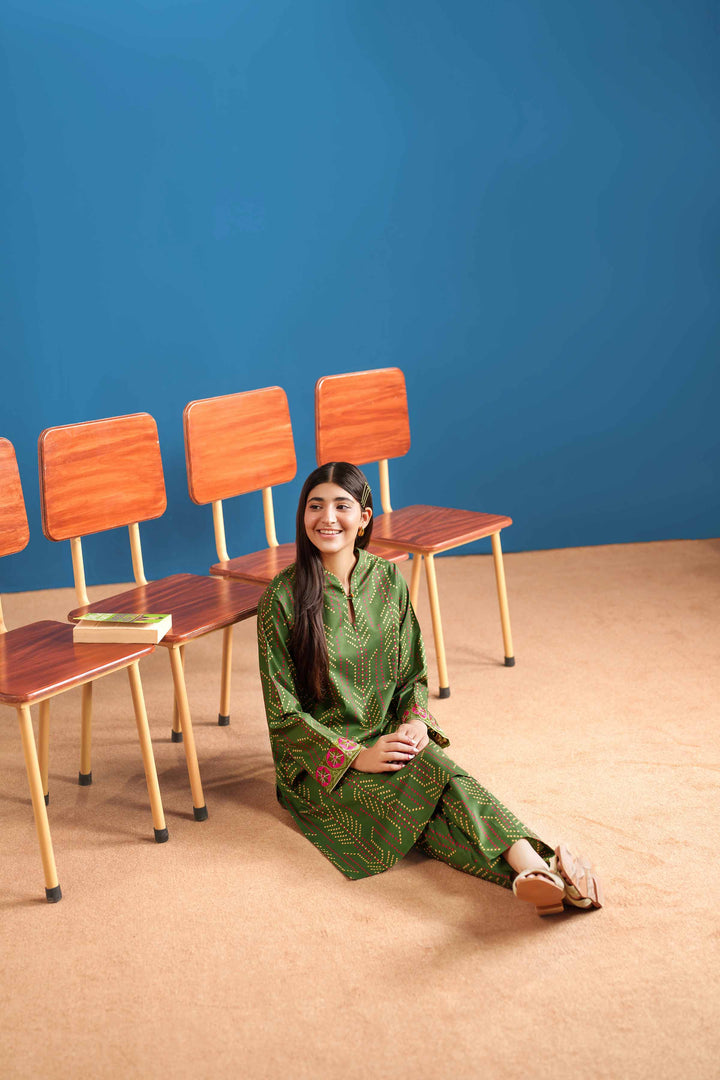 2 Piece - Printed Embroidered Suit - PE25-536 - for Women - Pret Collection | Nishat | Shop Online