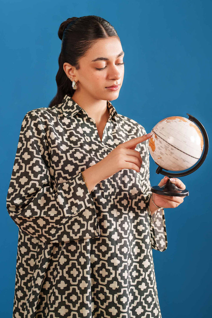 2 Piece - Printed Suit - PE25-537 - for Women - Pret Collection | Nishat | Shop Online