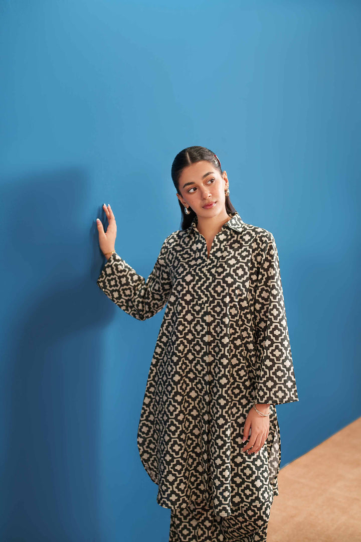 2 Piece - Printed Suit - PE25-537 - for Women - Pret Collection | Nishat | Shop Online